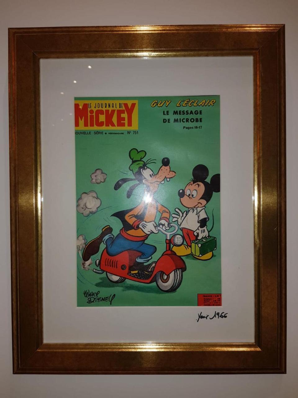 72 - Mermoz Mickey Mouse 파리 외부 사진
